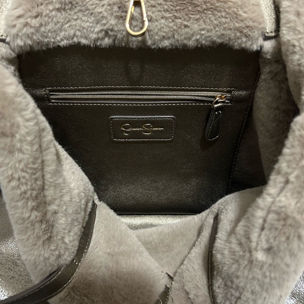 Jessica Simpson Tote - Picture 2 of 9